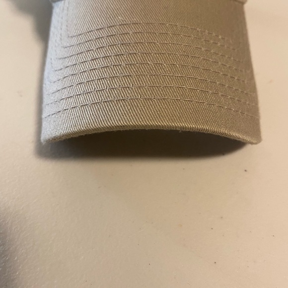 Men’s Hat VISOR - Tacky Jack’s -Khaki Tan -Orange Beach, Alabama - Picture 2 of 3